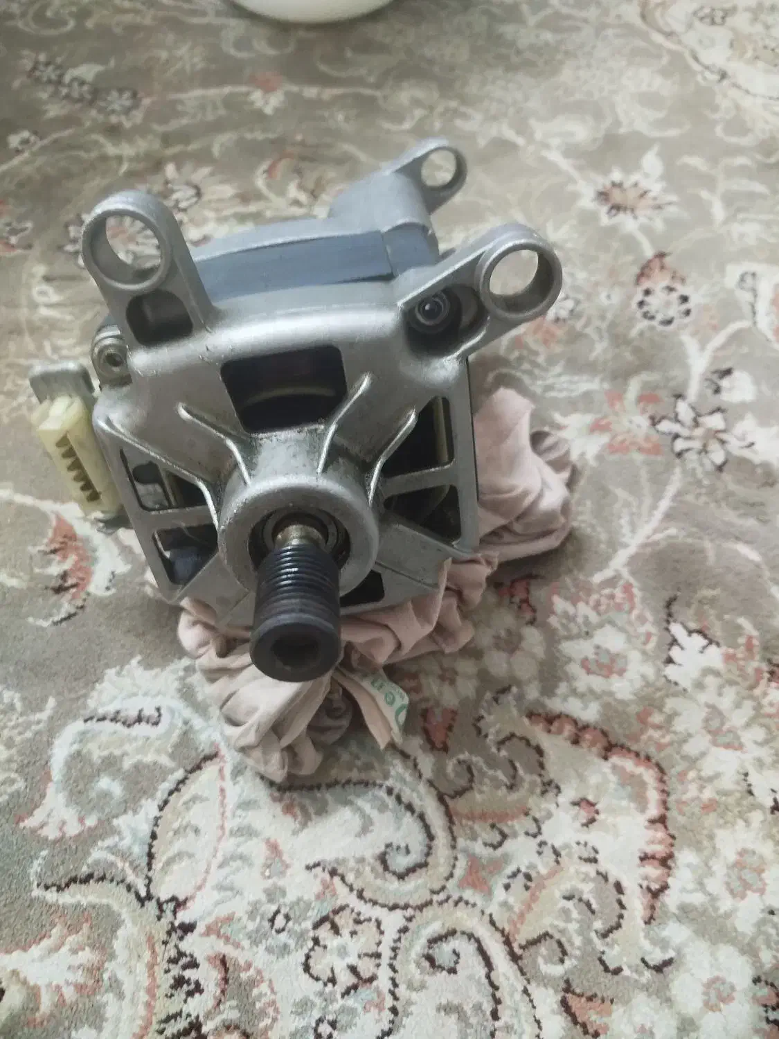 موتور اصلی. لباسشویی زیرووات اصل ایتالیا|ماشین لباسشویی و خشککن لباس|ری, دیلمان|دیوار