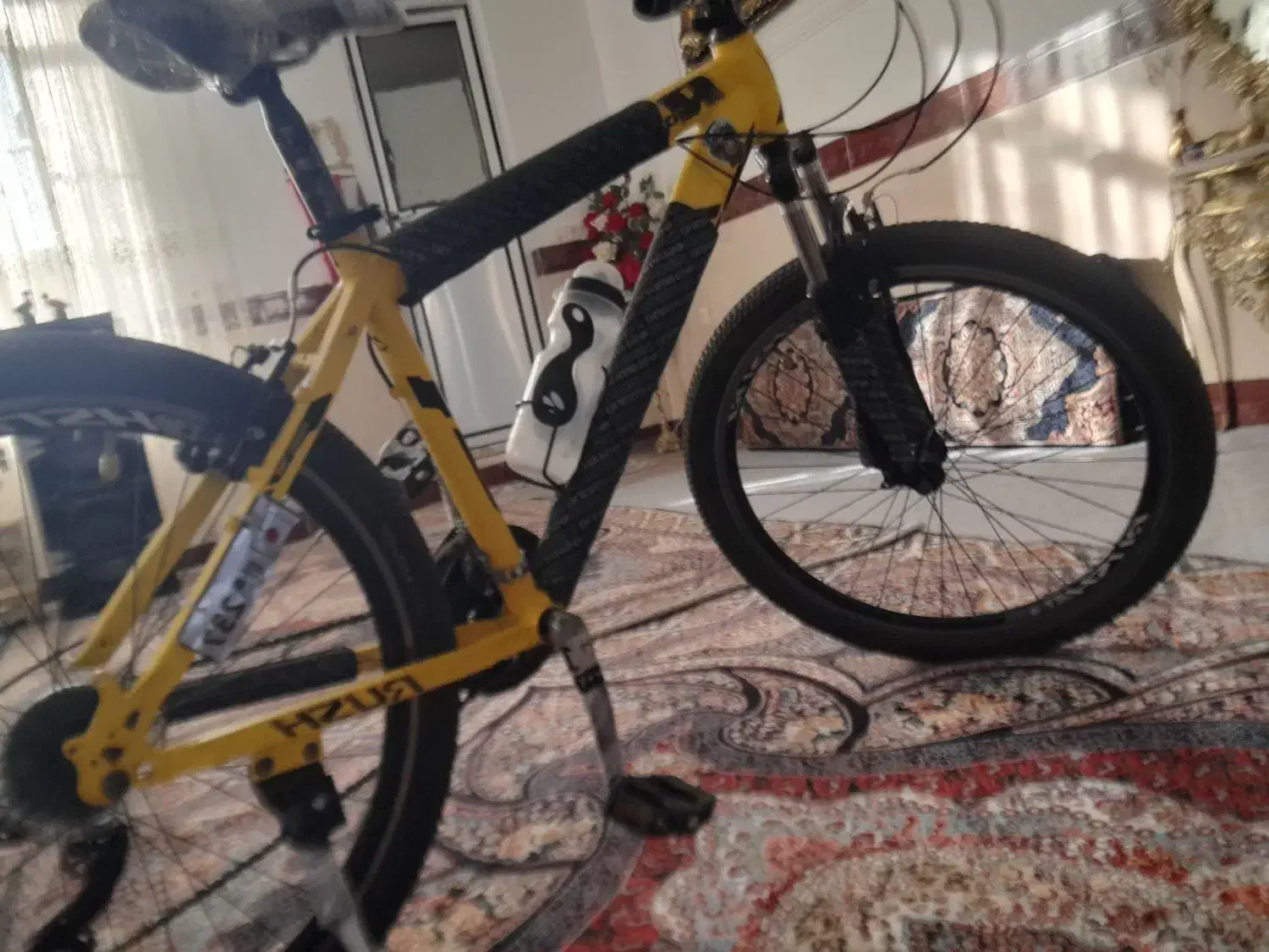 دوچرخه ۲۶ مارکه راش|دوچرخه، اسکیت، اسکوتر|صحنه, |دیوار