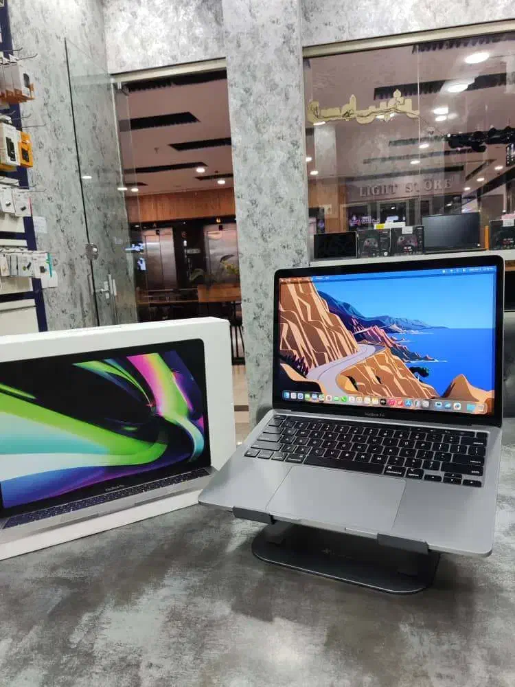 MacBook Pro M1 2020 (فروش اقساط)|رایانه همراه|قم, عربستان|دیوار