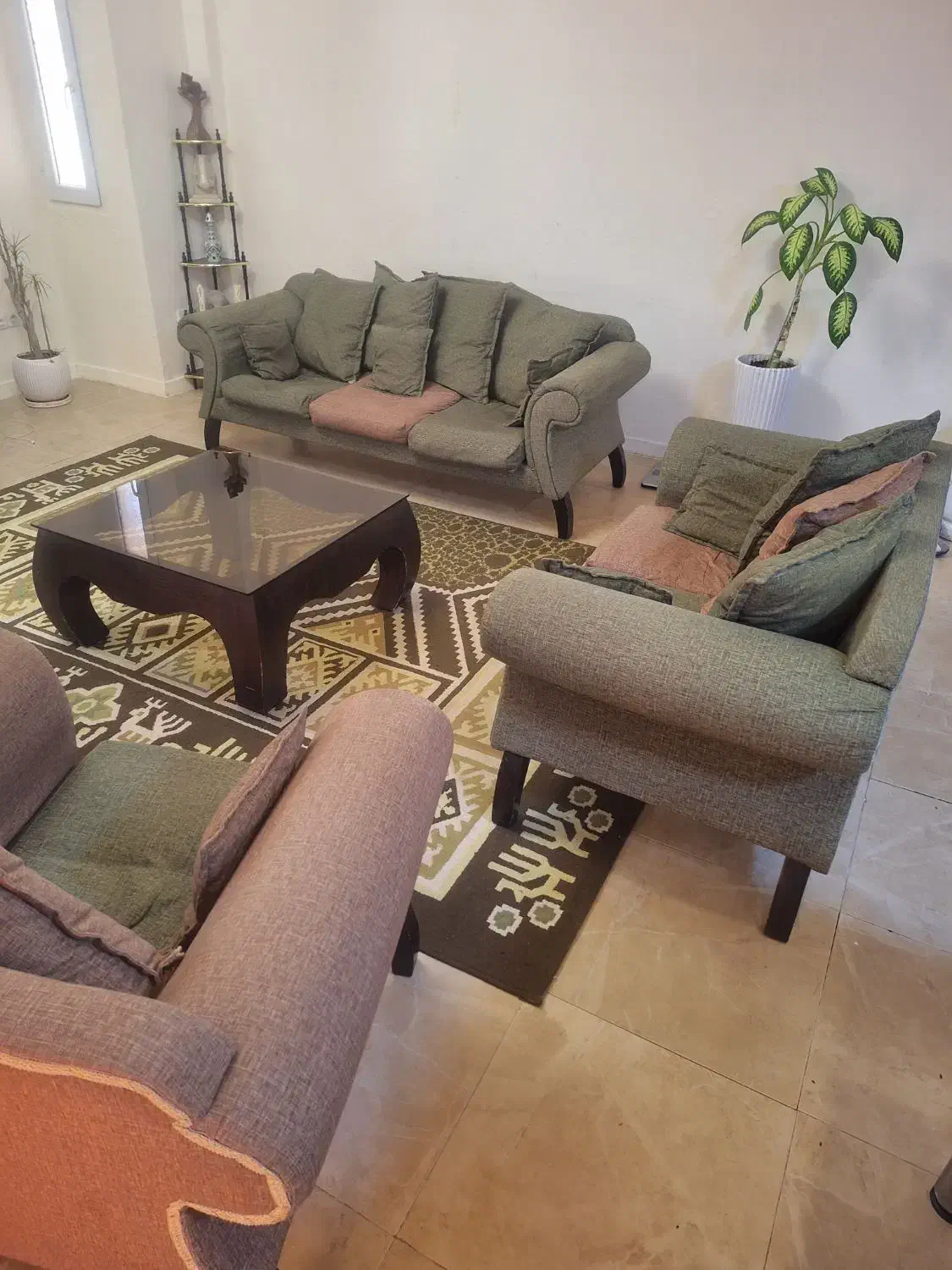 مبل ۷ نفره|مبلمان خانگی و میز عسلی|کیش, |دیوار