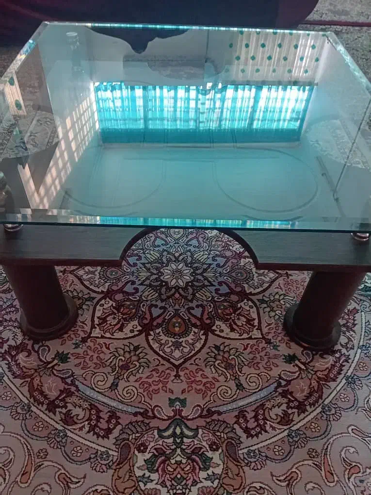 میز شیشه ای پذیرایی|مبلمان خانگی و میز عسلی|کرمان, |دیوار