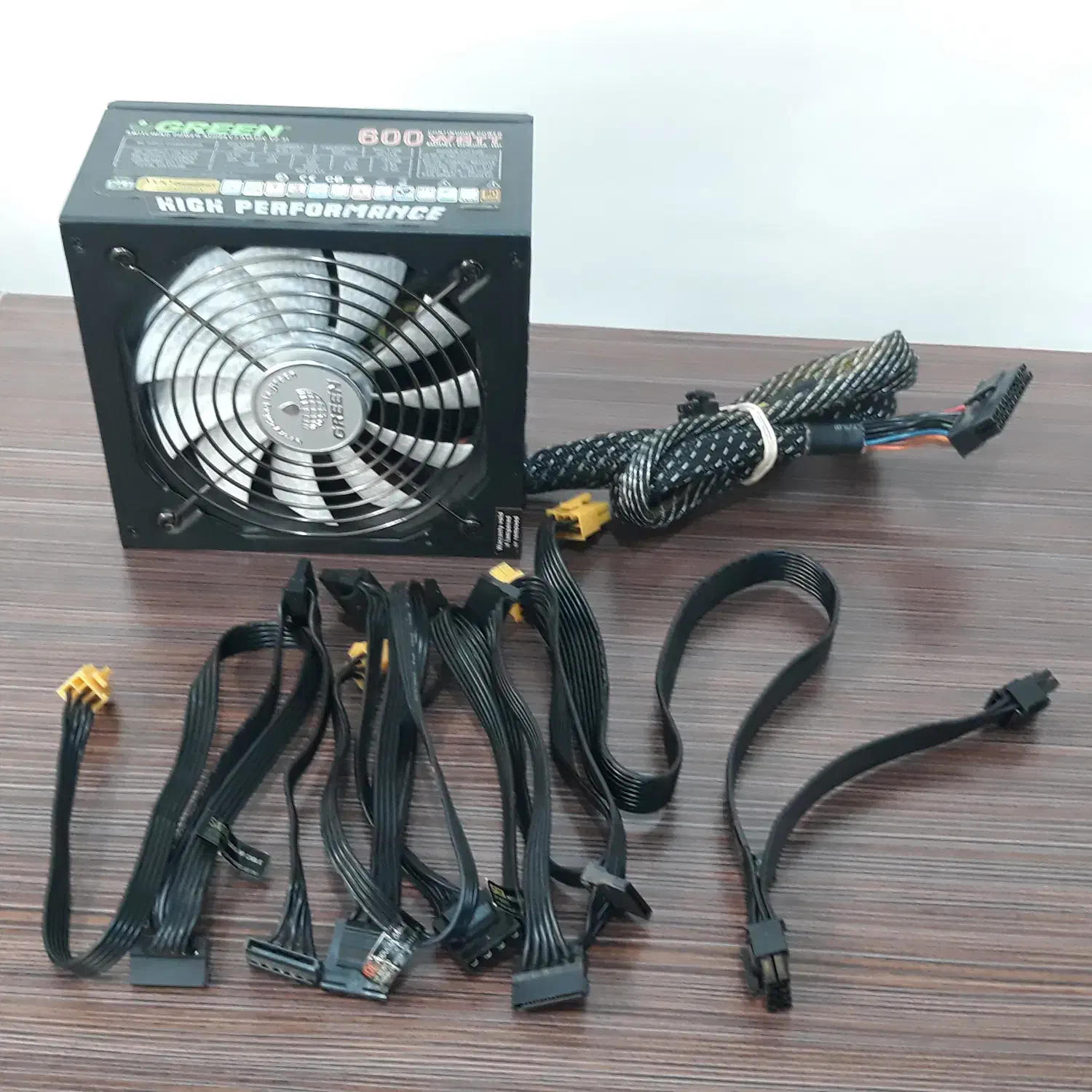 پاور حرفه ای  600 وات گرین|قطعات و لوازم جانبی رایانه|جهرم, |دیوار