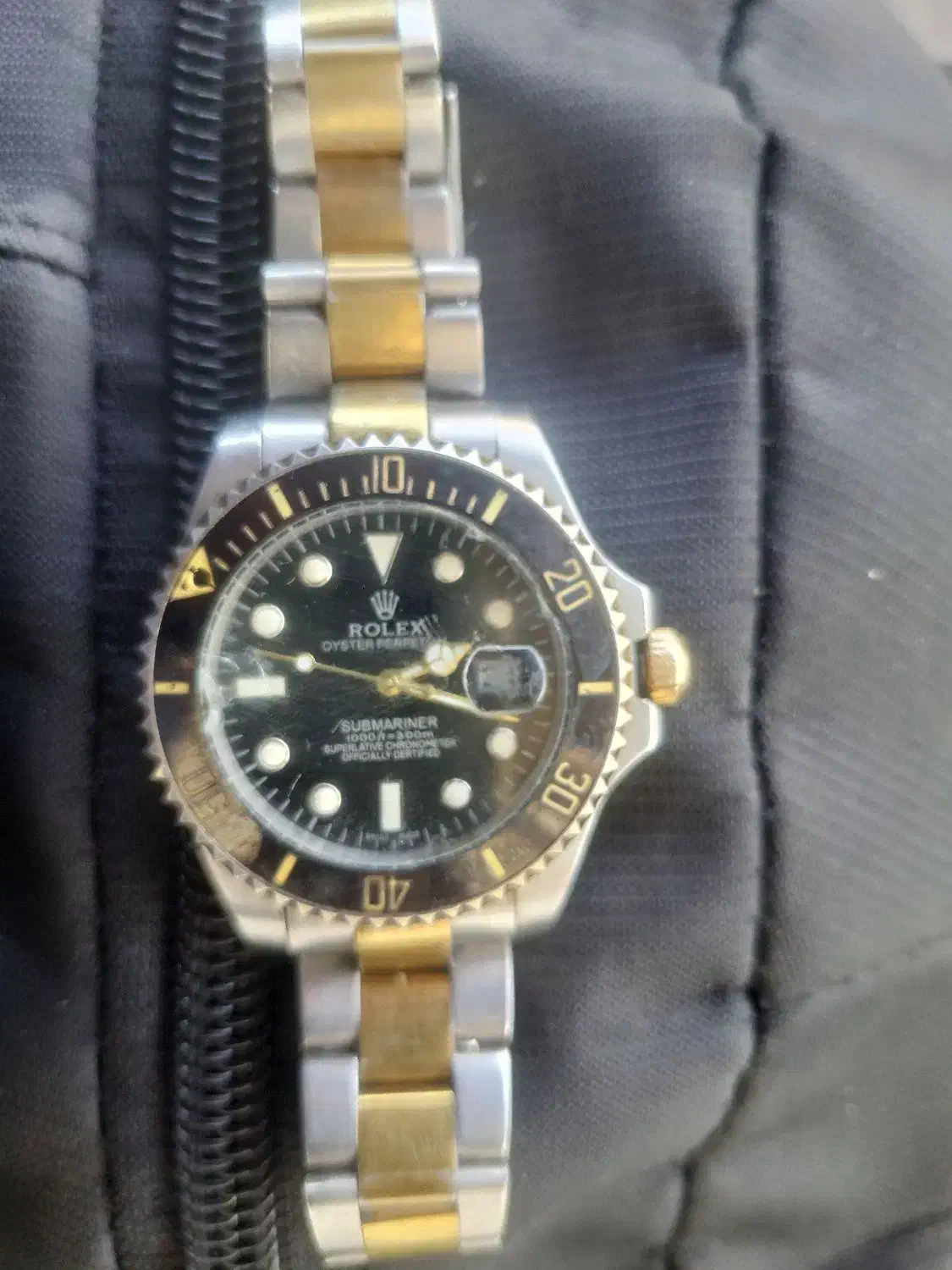 ساعت رولکس درحد نو فقط یکم شیشه اش شکسته|ساعت|ایرانشهر, |دیوار