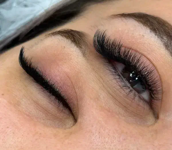 اکستنشن مژه|خدمات آرایشگری و زیبایی|مشهد, ایثار|دیوار