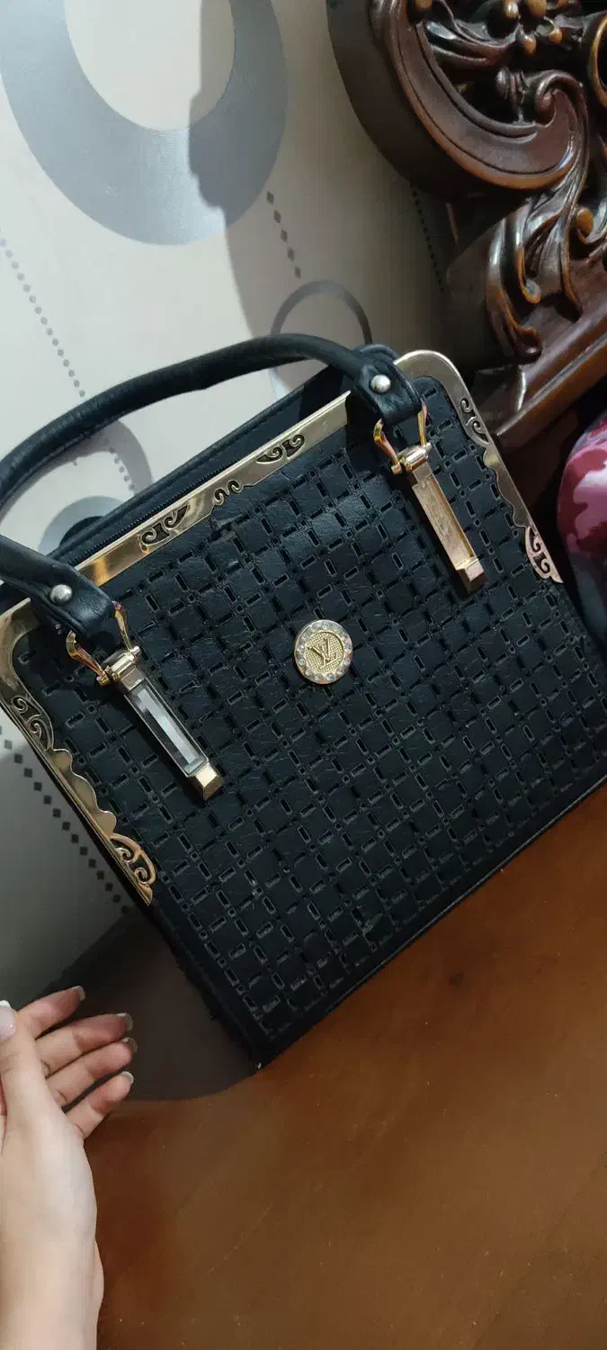 کیف زنونه|کیف، کفش، کمربند|شهریار, شهریار|دیوار