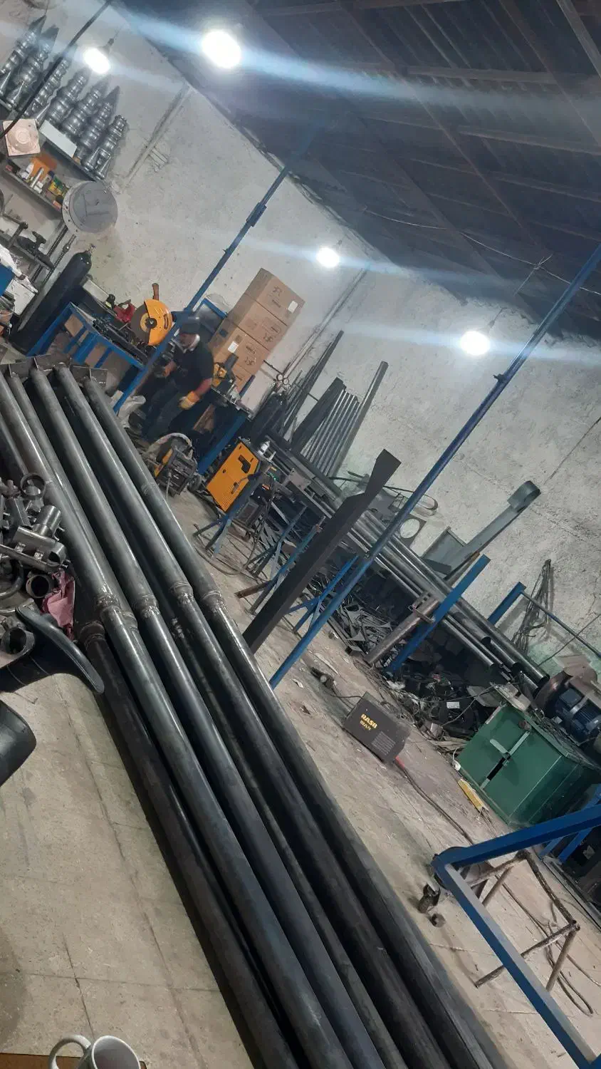 پایه چراغ ۳ متر تا ۹ متر|خدمات پیشه و مهارت|آفتاب, |دیوار