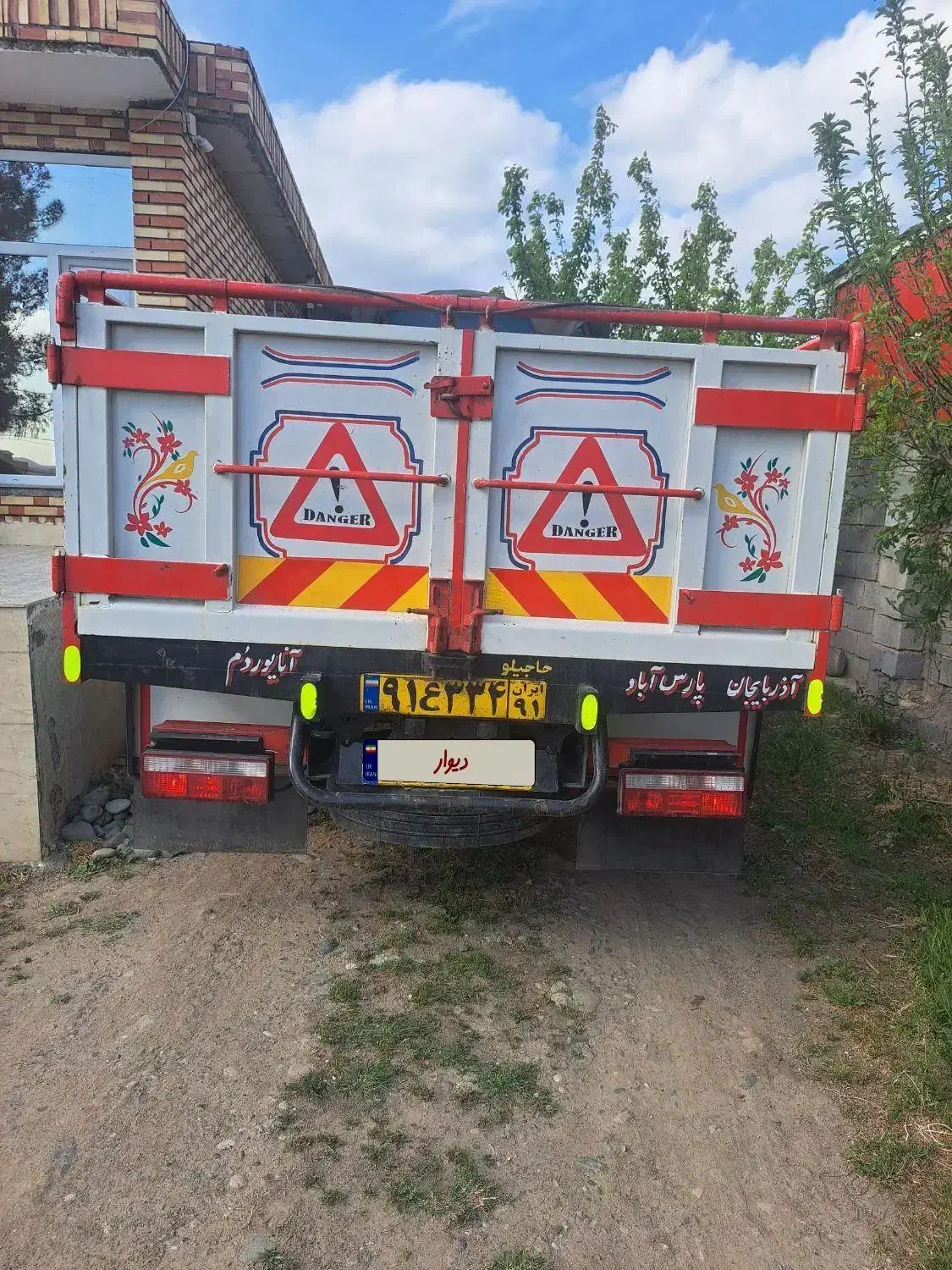 کامیون جک ۸/۵ مدل ۴۰۲ برج۱۱ سه تیکه پلمپ|خودرو سنگین|اصلاندوز, |دیوار