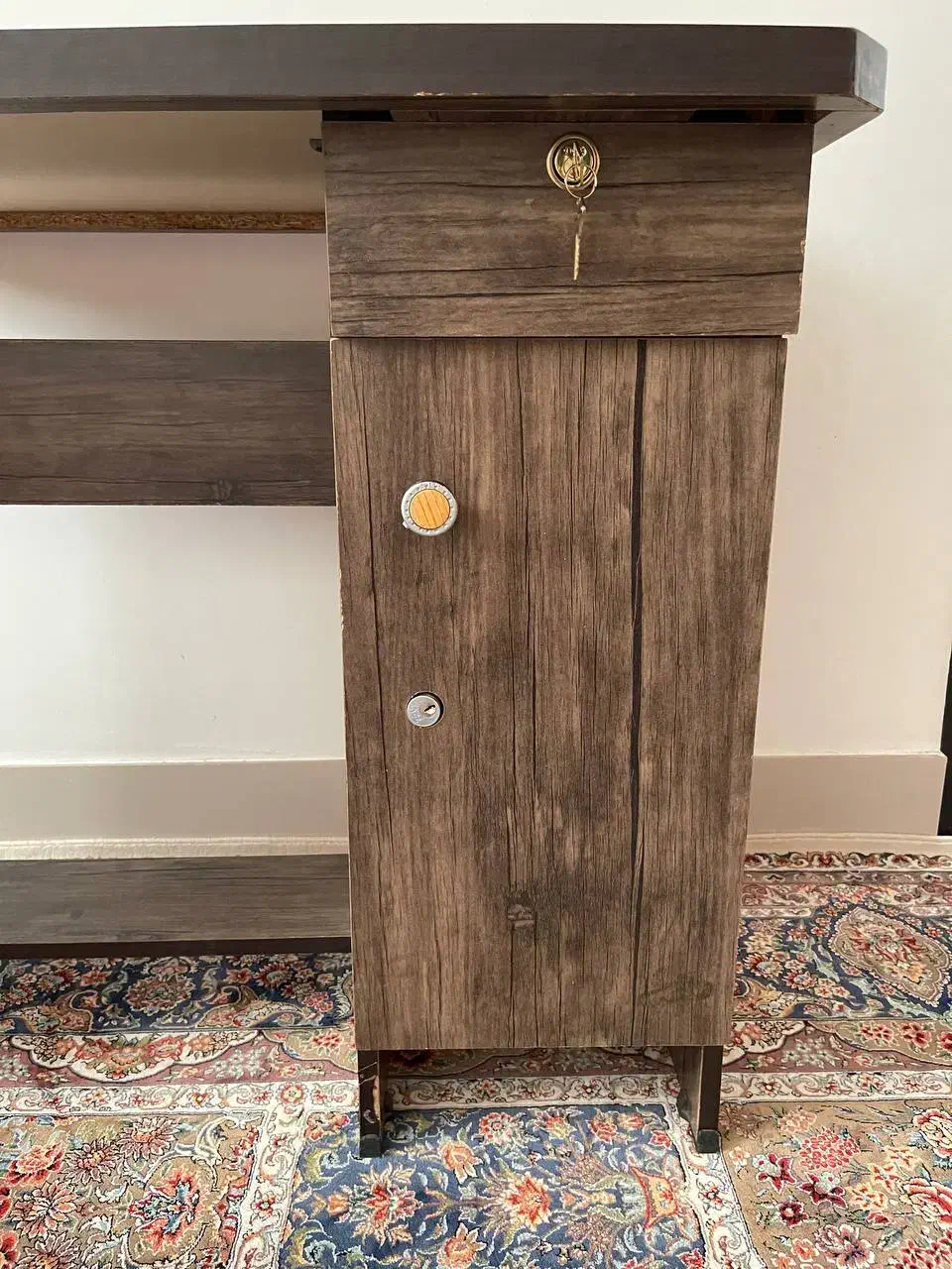 میز اداری|میز تحریر و کامپیوتر|بیرجند, |دیوار