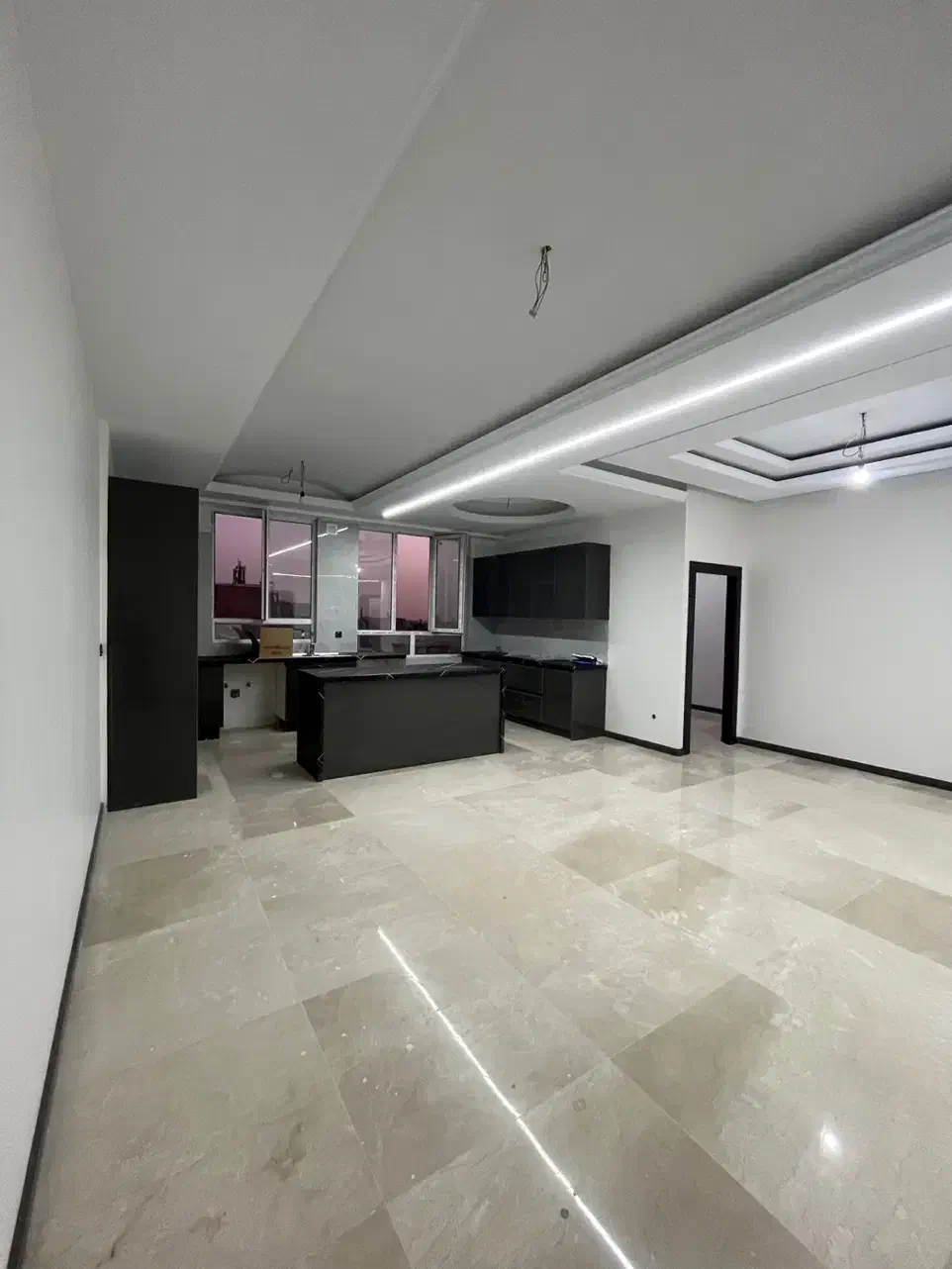 نارمک دانشگاه علم و صنعت خ ملک لو ۱۰۰ متر فول