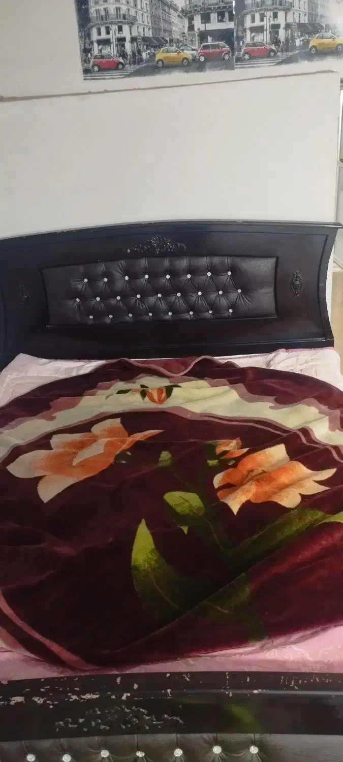 تخت خواب دو نفره  مفت به دلیل جا به جایی|تخت و سرویس خواب|سبزوار, شرق کال شمالی|دیوار