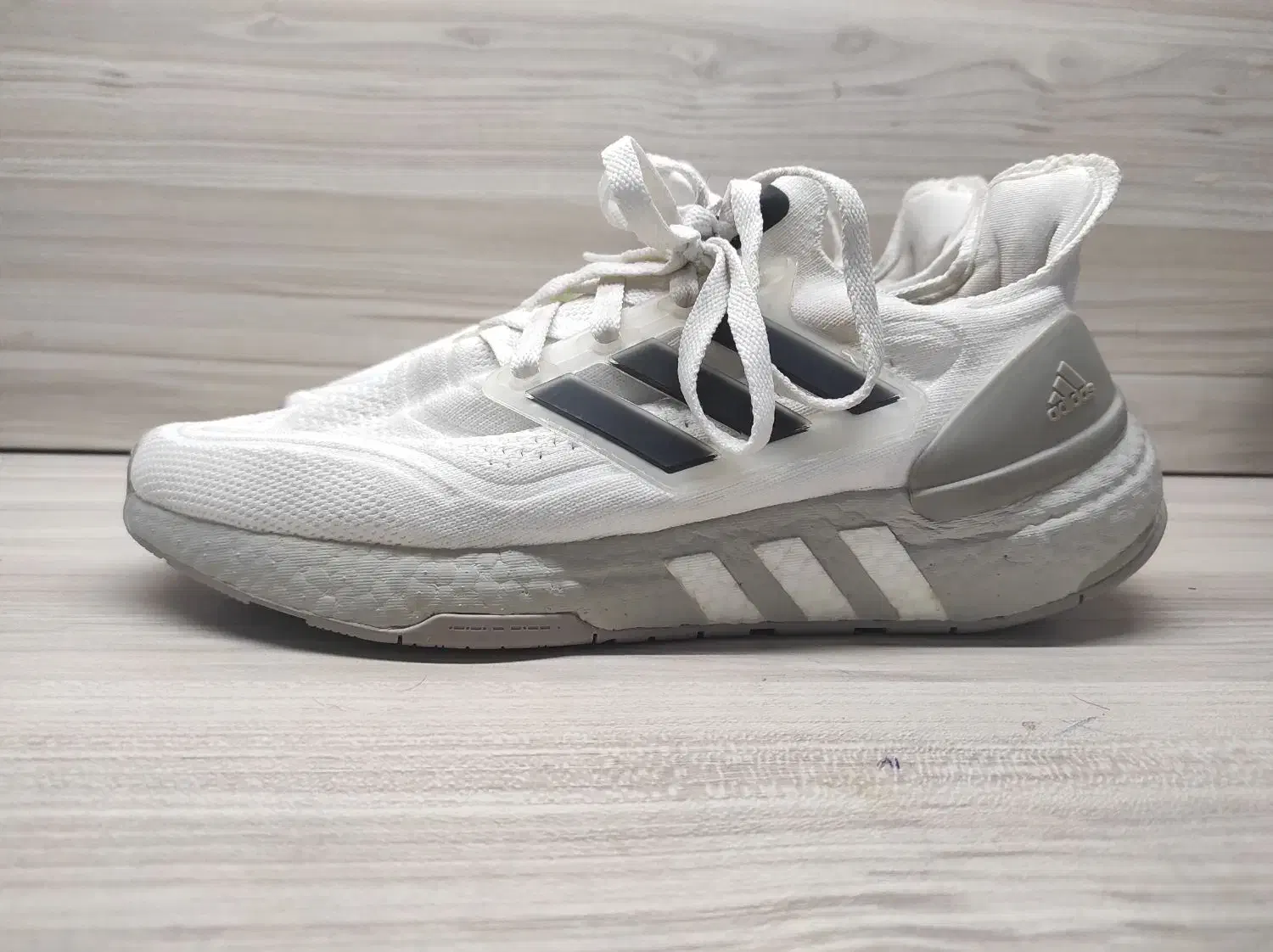 کفش آدیداس|کیف، کفش، کمربند|مرند, |دیوار