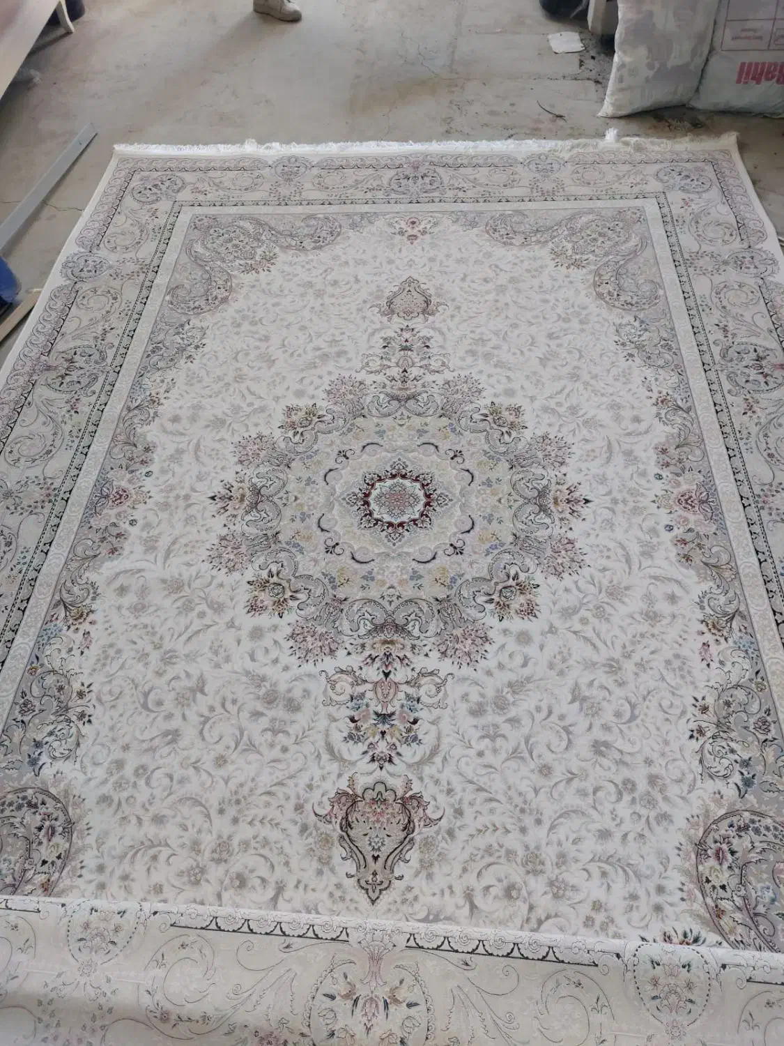 ۱۲۰۰شانه محتشم کاشان ۹متری و ۶متری|فرش|تبریز, |دیوار