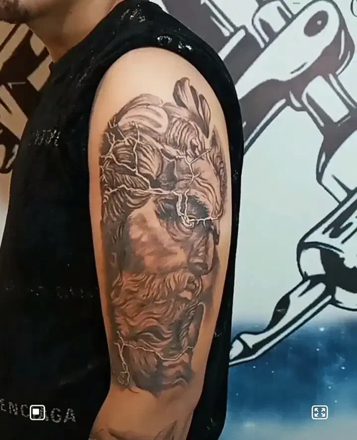 تتو بدن.خالکوبی|خدمات آرایشگری و زیبایی|تبریز, |دیوار