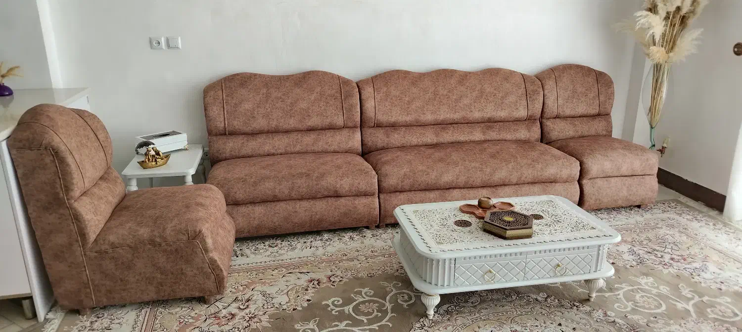 مبل راحتی|مبلمان خانگی و میز عسلی|فرخ‌شهر, |دیوار