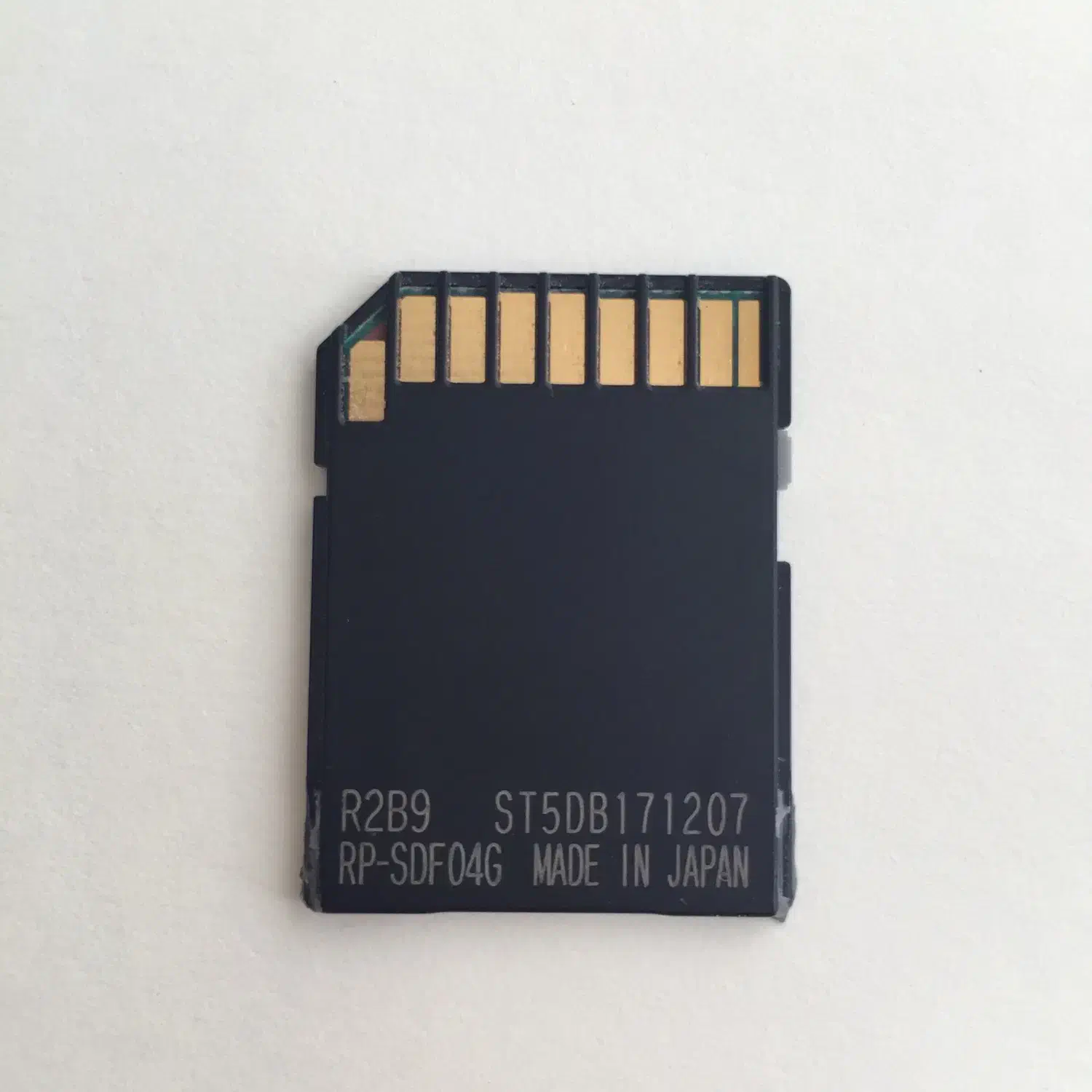 مموری دوربین 4GB|دوربین عکاسی و فیلم‌برداری|مشهد, کوثر|دیوار