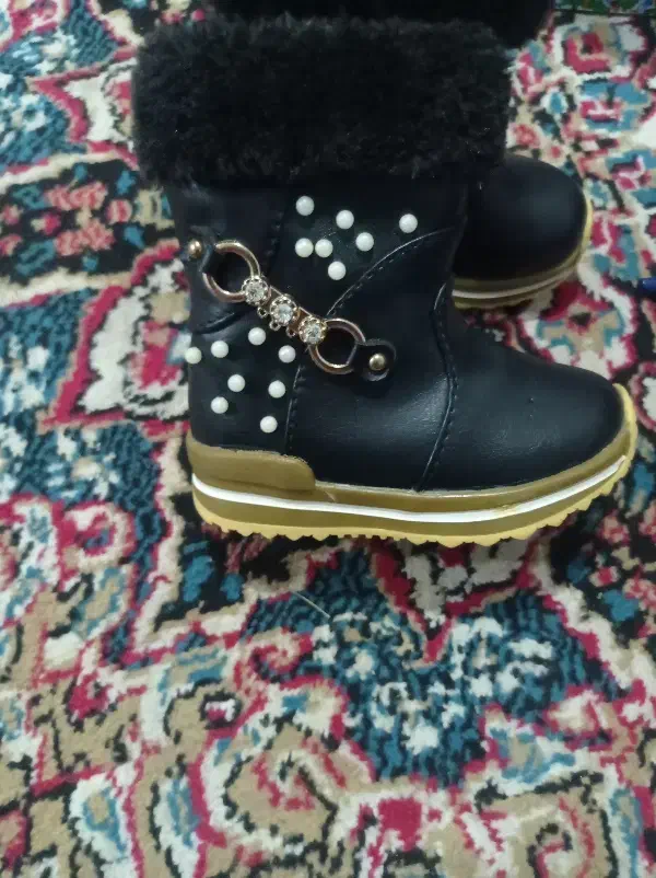 کفش|کیف، کفش، کمربند|تربت جام, یحیی آباد|دیوار