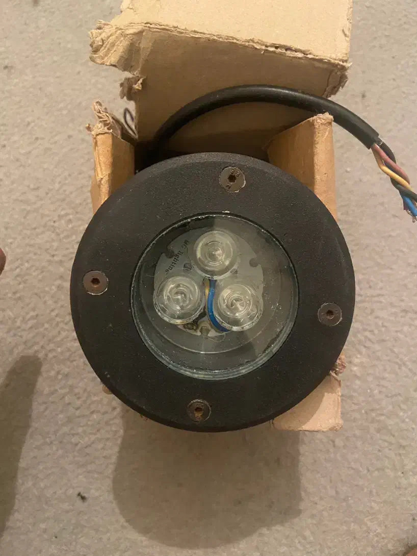 چراغ دفنی آبی و سبز|ریسه و چراغ تزئینی|کرمانشاه, |دیوار