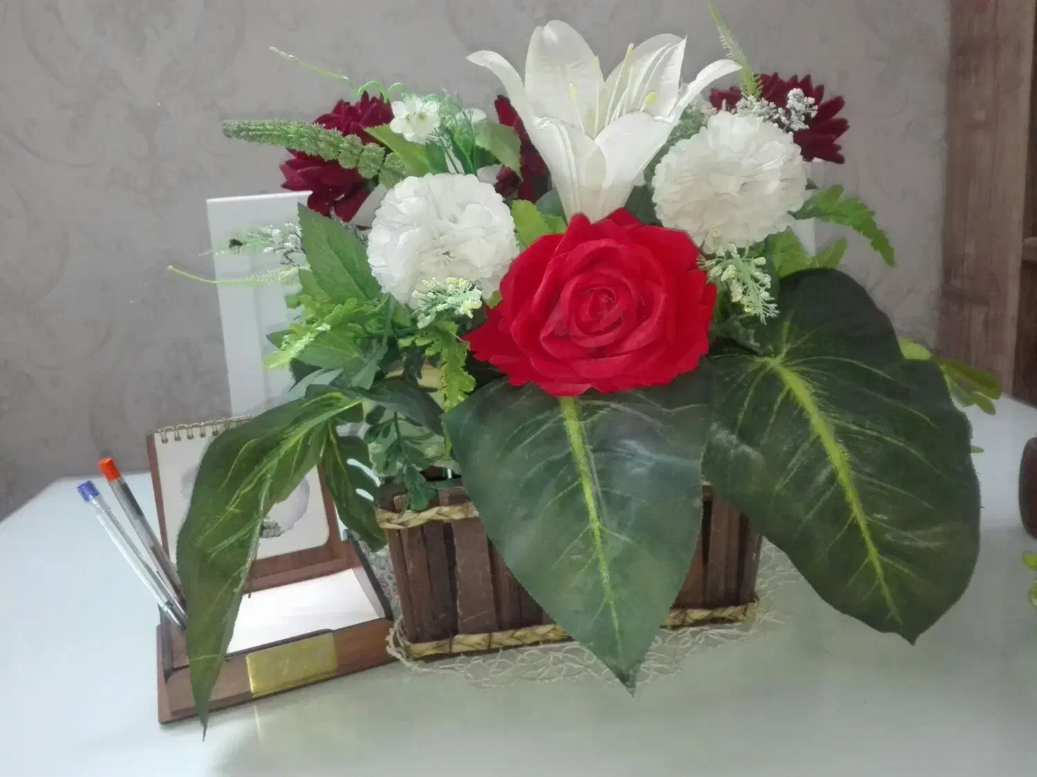 گل رو میزی با سبد شیک 1،500،000|گل مصنوعی|مشهد, موسوی قوچانی|دیوار