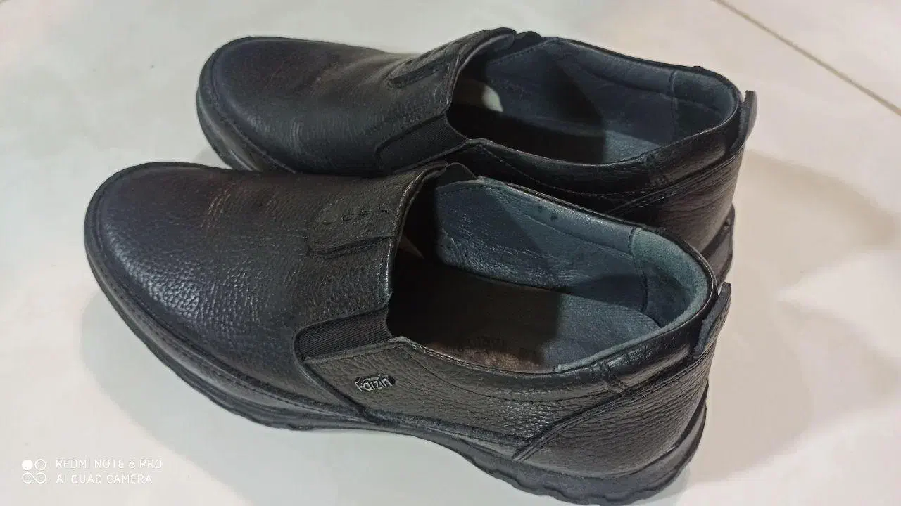 فروش یک جفت کفش چرمی اصل|کیف، کفش، کمربند|گناباد, |دیوار