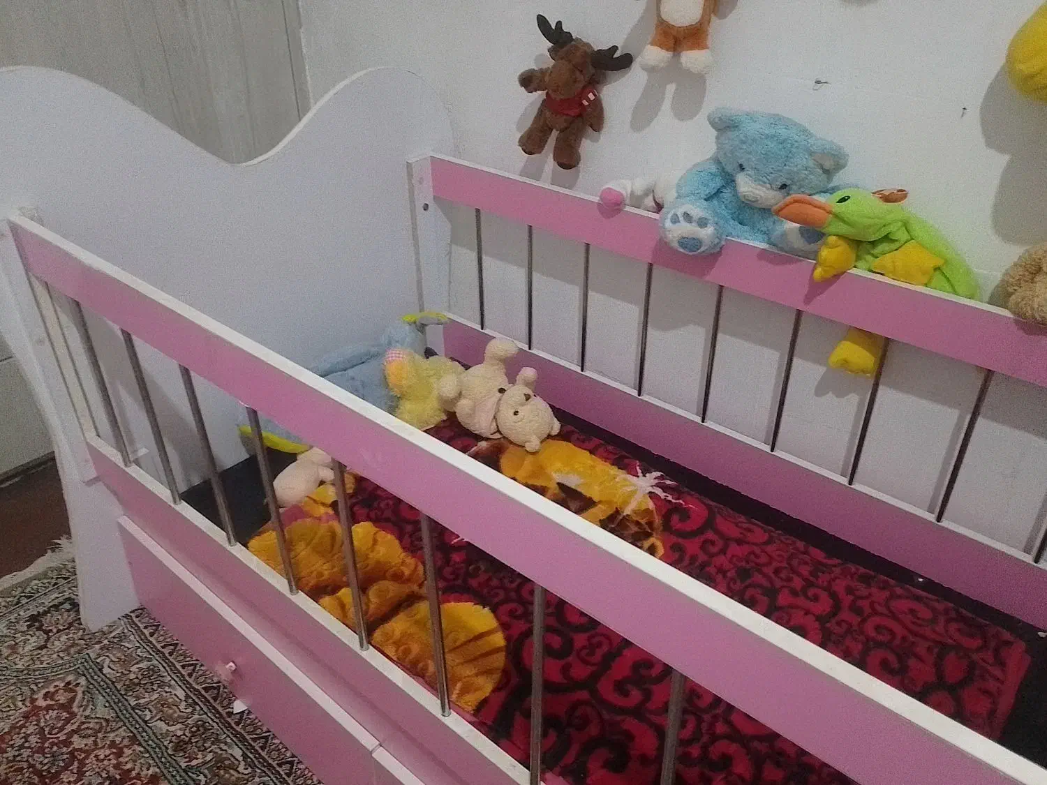 تخت بچه|تخت و صندلی بچه|کرمانشاه, |دیوار