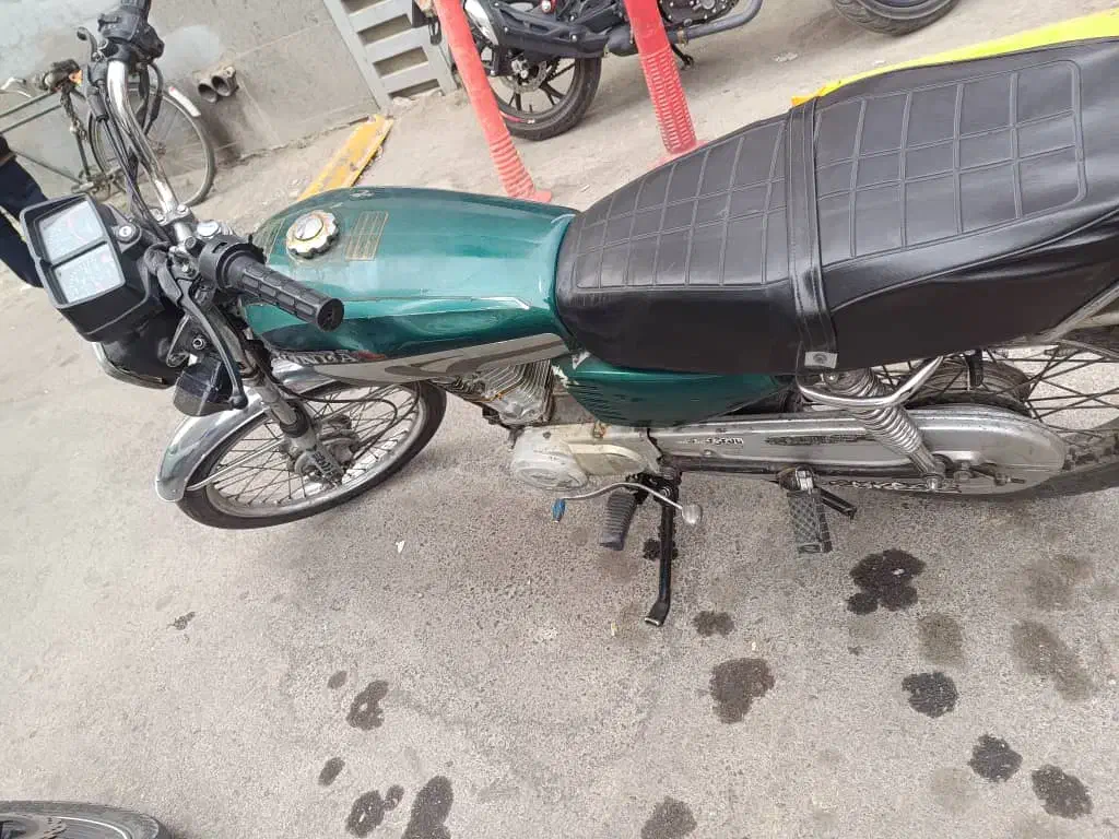 هوندا 125 مدل 1382|موتورسیکلت|اصفهان, پوریای ولی|دیوار