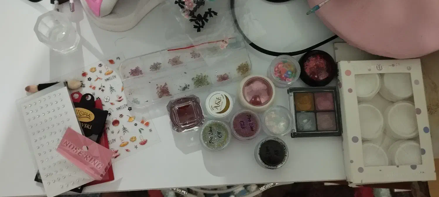 فروش وسایل کاشت ناخن|آرایشی، بهداشتی، درمانی|سقز, |دیوار