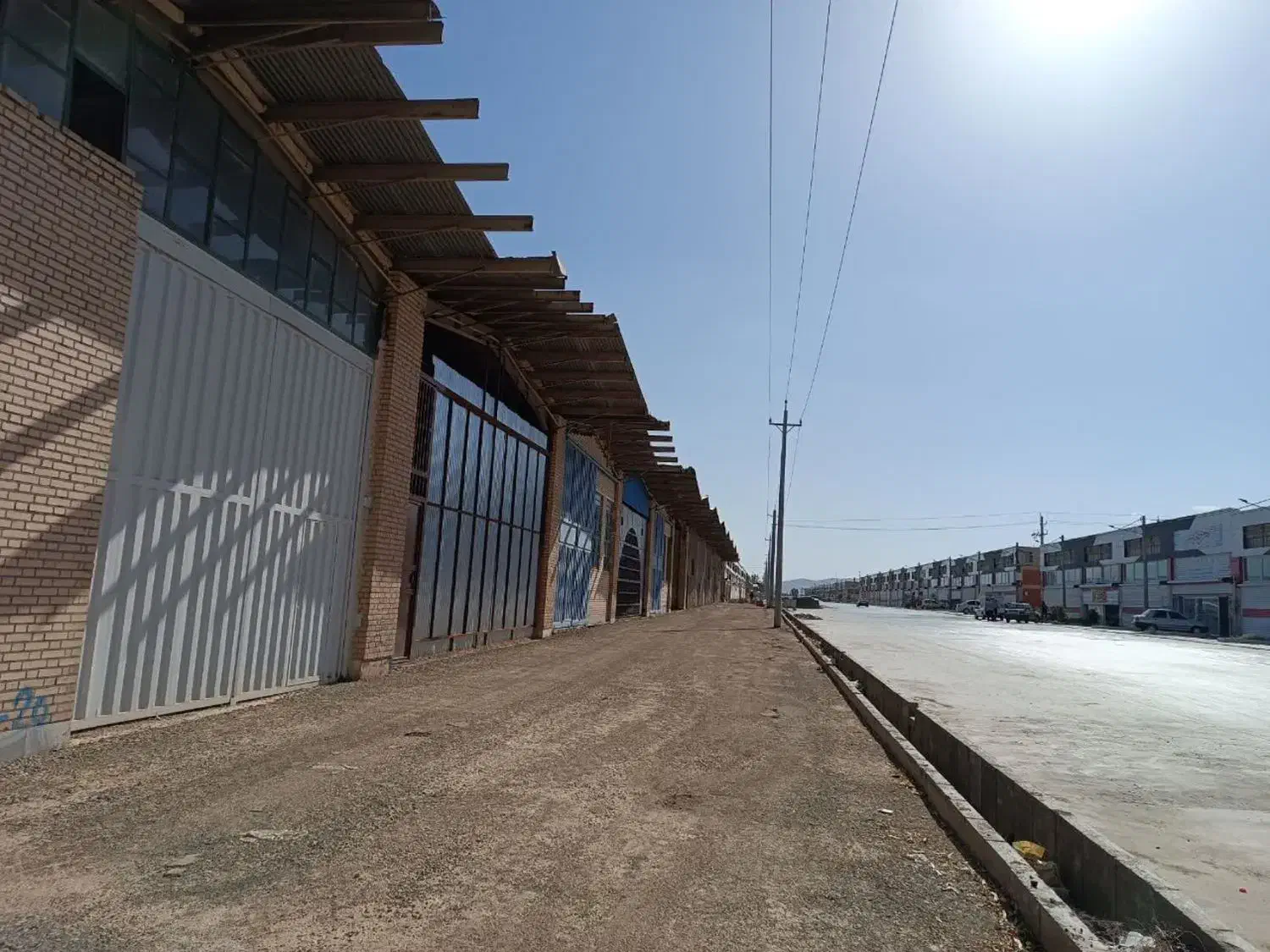 سوله درمیدان تره بار|فروش مغازه و غرفه|قم, شهرک خودرو|دیوار