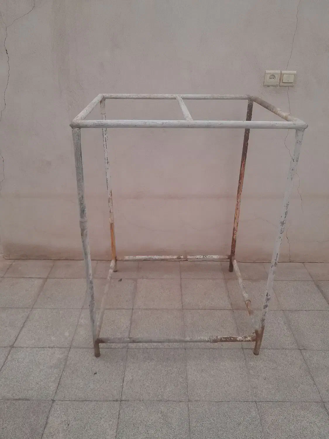 چهارپایه کولر و نیمکت فلزی|کولر آبی|قم, میدان نو|دیوار