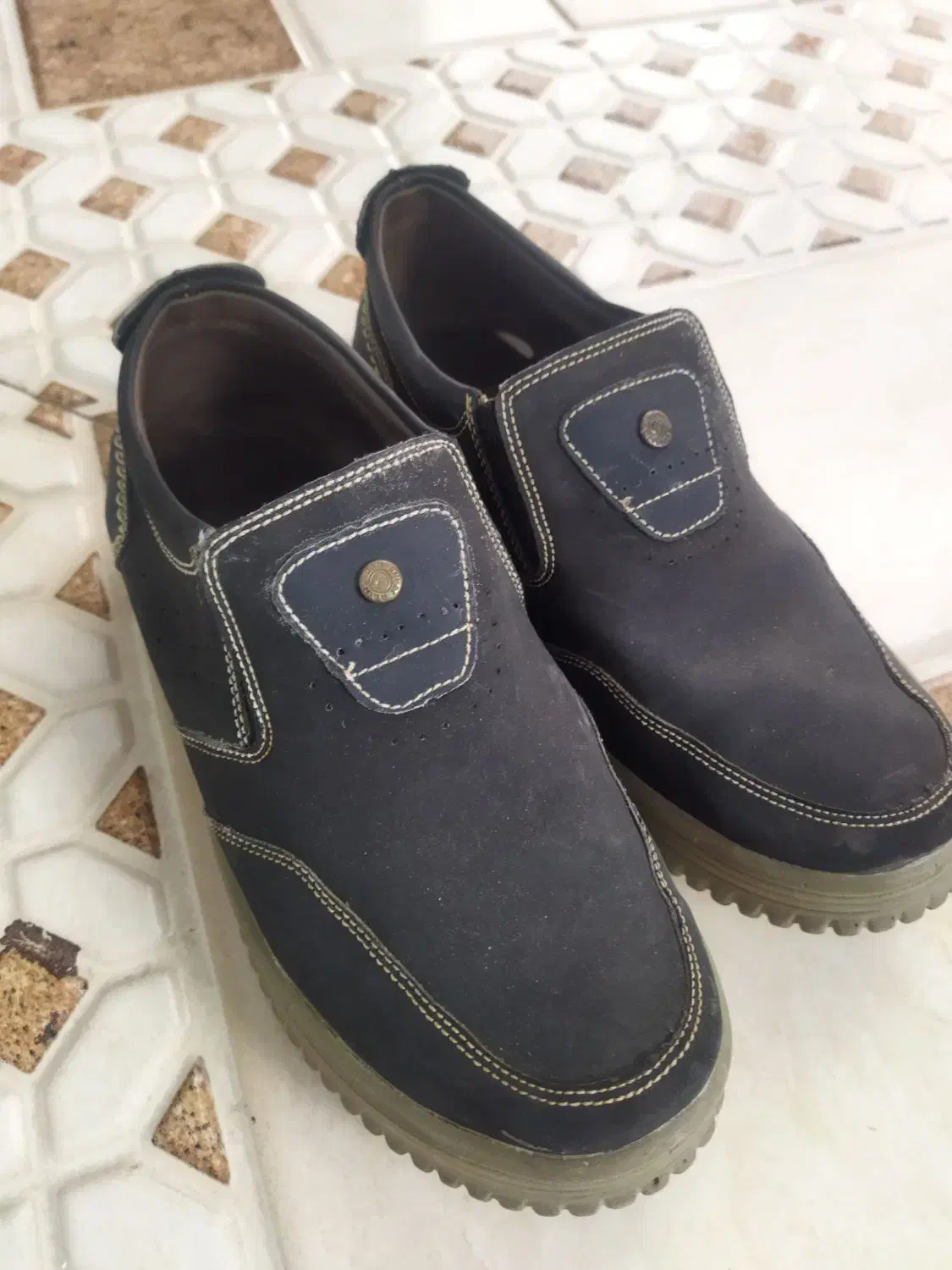 کفش پسرانه|کفش و لباس بچه|بروجرد, |دیوار