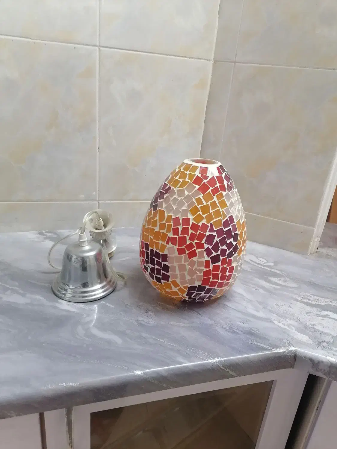 لوستر|لوستر و چراغ آویز|شیراز, آبیاری|دیوار