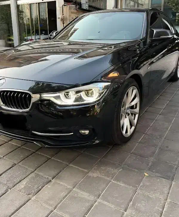 bmw 320i 2017|خودرو سواری و وانت|شیراز, کلاهدوز|دیوار