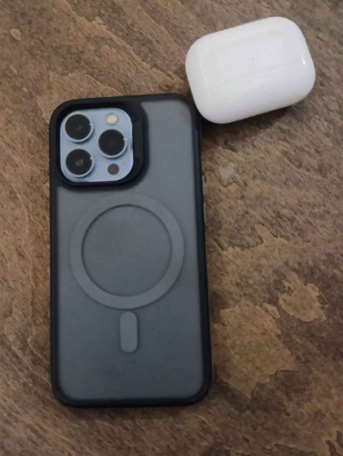 آیفون 13pro 512 بعلاوه ایرپاد پرو اصلی|موبایل|تهران, تجریش|دیوار