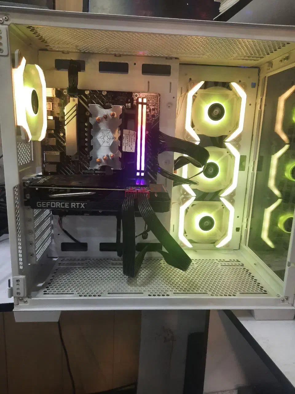 کیس اکواریومی نسل دوازده فول|رایانه رومیزی|تهران, علیآباد|دیوار