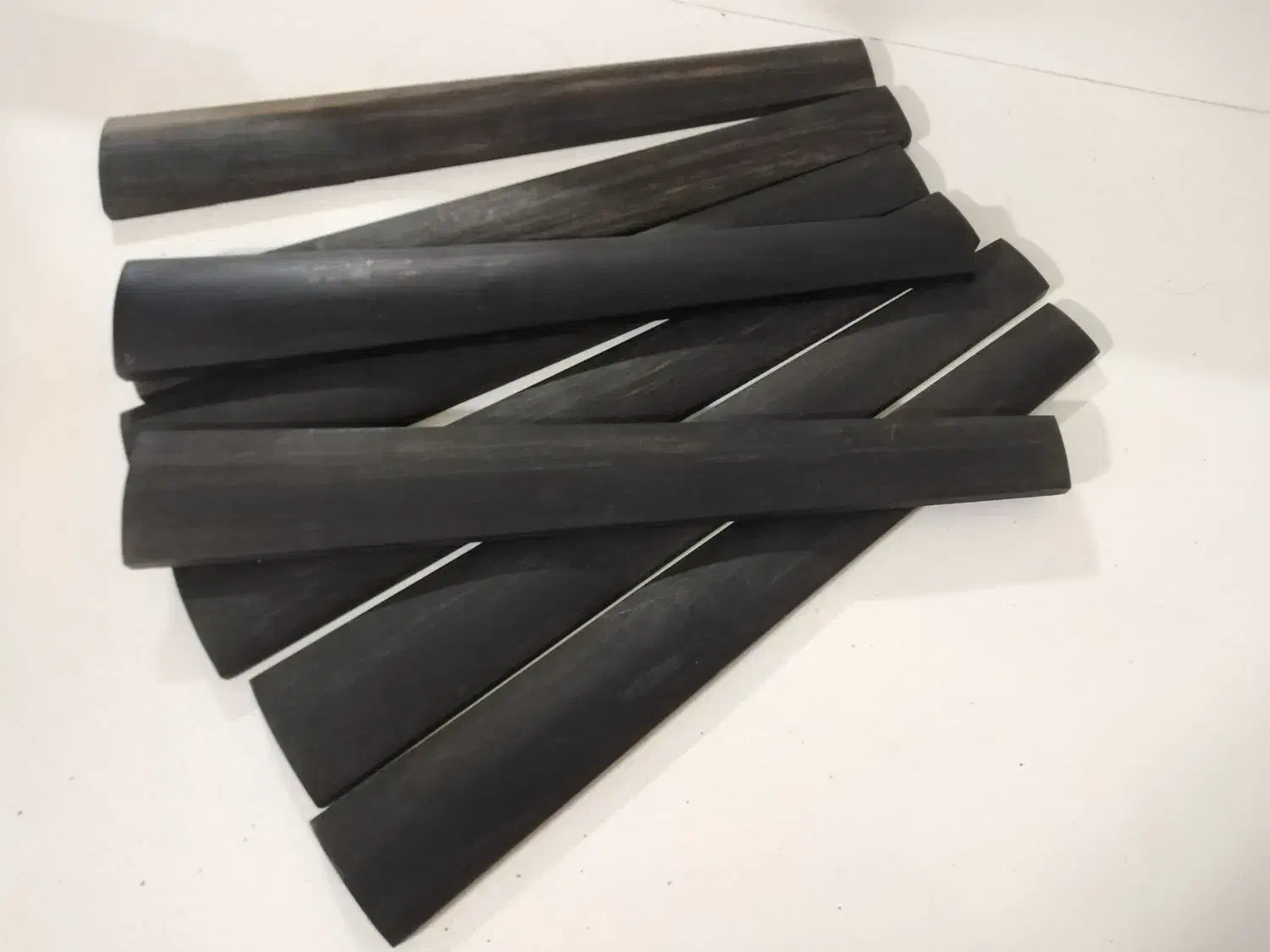 گریف ویلن|ویولن|تبریز, |دیوار