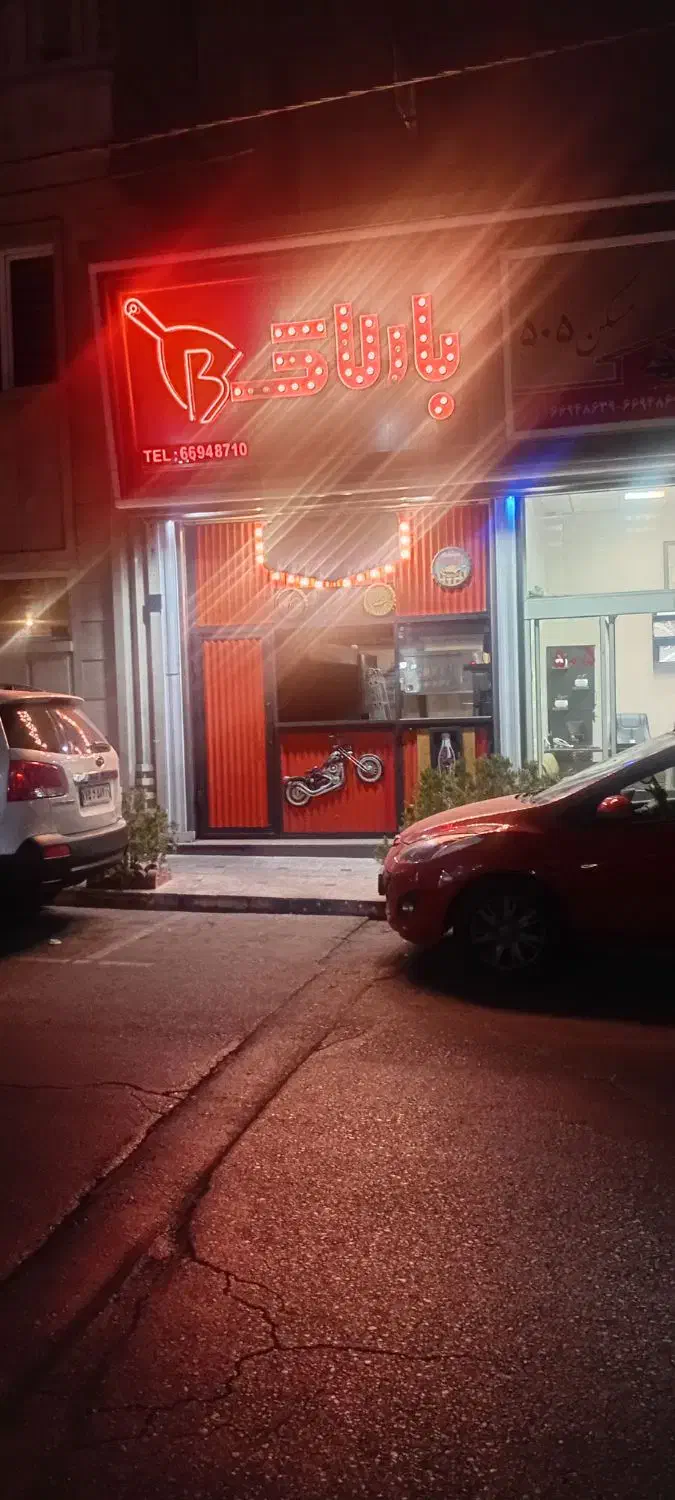 مغازه فست فود ۱۸ متر (ستارخان. اول پاتریس)|اجارهٔ مغازه و غرفه|تهران, شهرآرا|دیوار