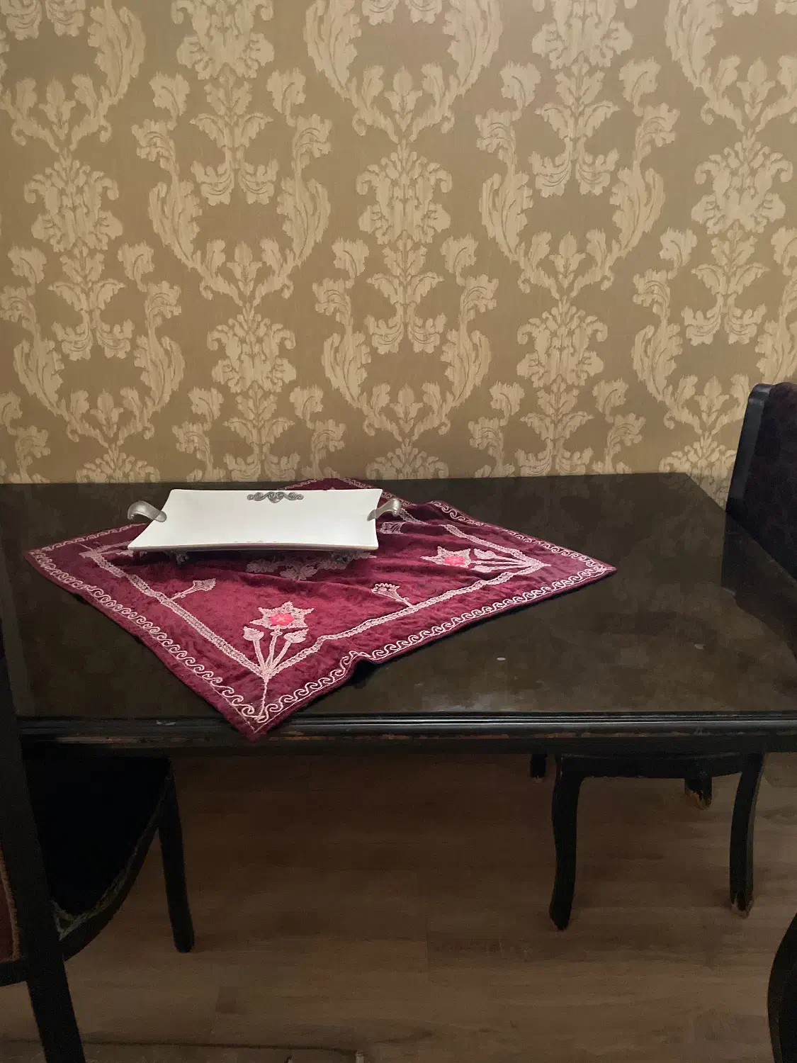 میز ناهار خوری|میز و صندلی غذاخوری|مشهد, مشکینی (شهرک غرب)|دیوار