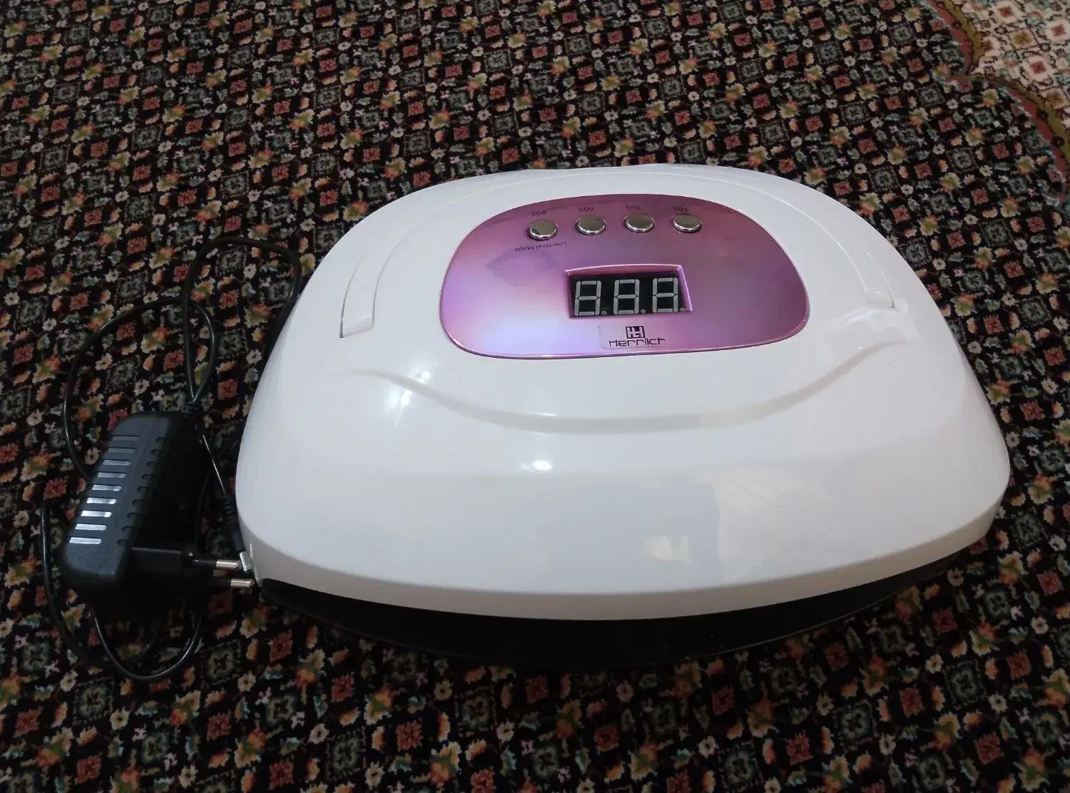 فروش لوازم ناخن|آرایشگاه و سالنهای زیبایی|مرند, |دیوار