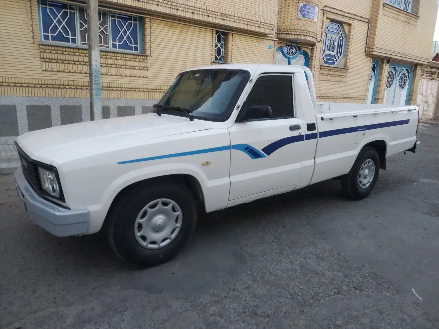 وانت‌مزدا2000ژاپن‌‌ کم‌کار|خودرو سواری و وانت|تربت‌حیدریه, طالقانی|دیوار