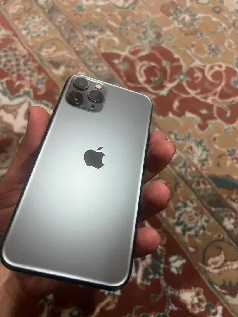 ایفون ۱۱پورو|موبایل|عباس‌آباد, |دیوار