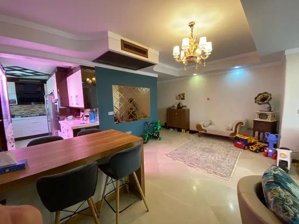 ۱۴۵ متر . احاطه در نور و اکسیژن . ۳خواب|فروش آپارتمان|تهران, درب دوم|دیوار