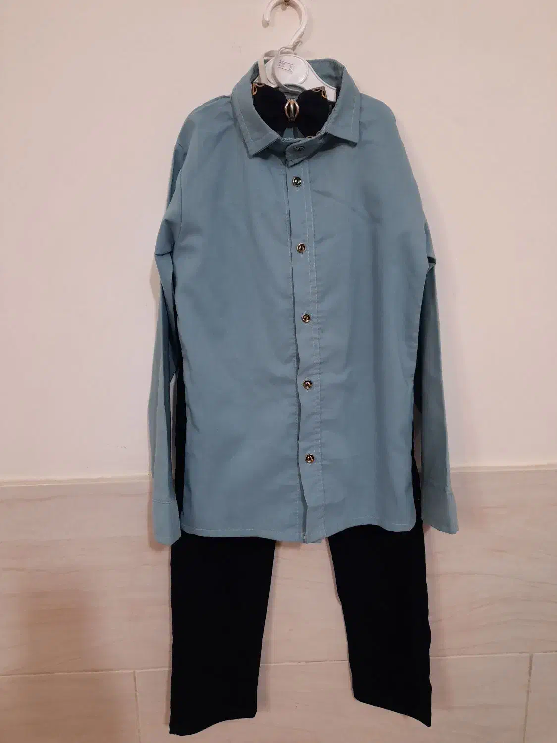 لباس و کفش پسرانه|لباس|اشتهارد, |دیوار