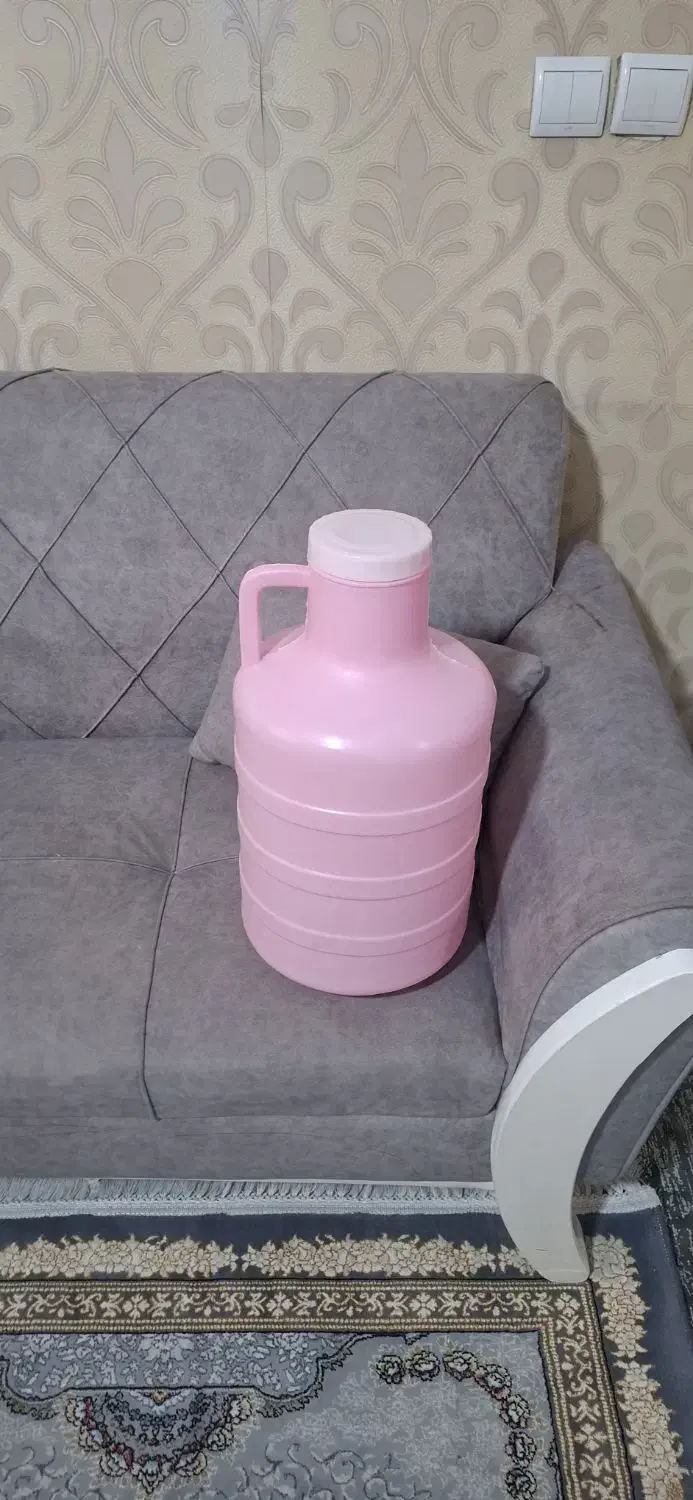 دبه ۲۰ لیتری|ظروف نگهدارنده، پلاستیکی، یک‌بارمصرف|اندیشه, اندیشه فاز ۱|دیوار