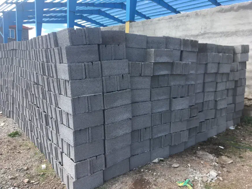 فروش عمده بلوک سیمانی استاندارد زیر قیمت کارخانه|مصالح و تجهیزات ساختمان|آبیک, |دیوار