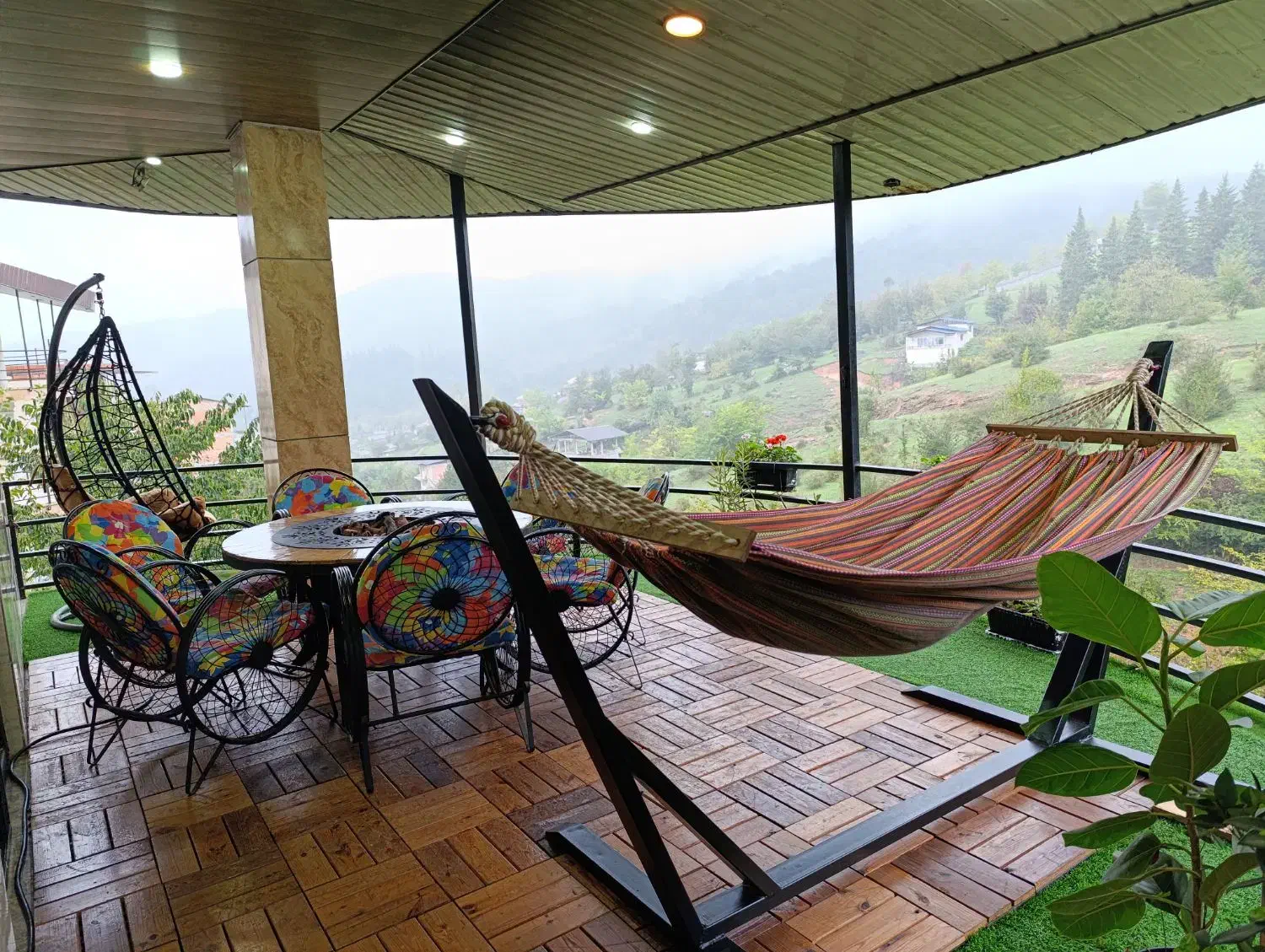 ویلادربست وتریبلکس جنگلی|اجارهٔ کوتاه‌مدت ویلا و باغ|چالوس, |دیوار