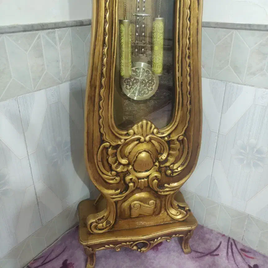 ساعت منبت کاری در حدنو|ساعت دیواری و تزئینی|قم, کلهری|دیوار