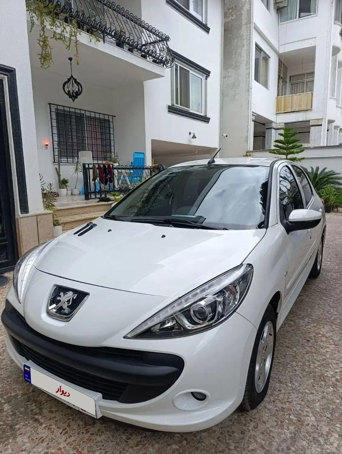 ۲۰۷ اتومات ۶ دنده سقف فلز  ۱۴۰۲ بیرنگ|خودرو سواری و وانت|تنکابن, |دیوار