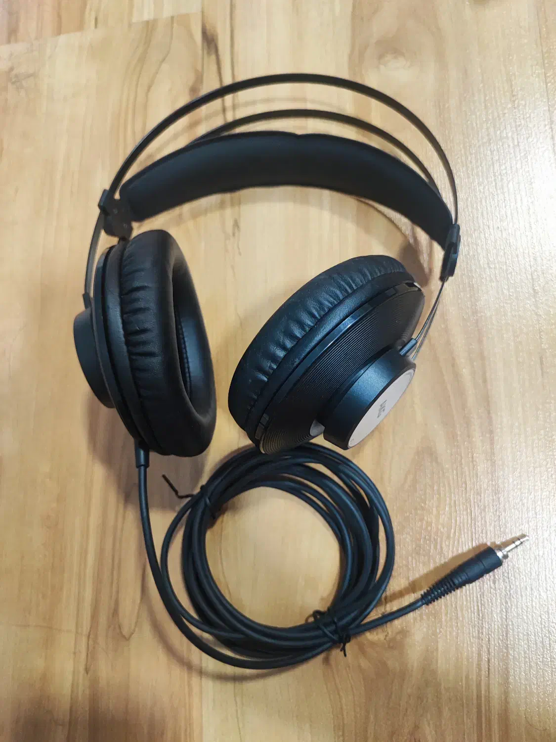 هدفون استودیویی ای کی جی AKG مدل K72|پخش‌کننده همراه|بوشهر, |دیوار