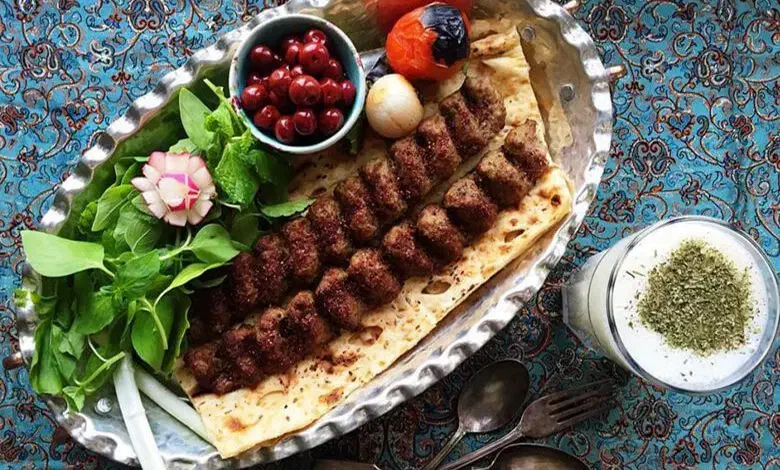 کمک آشپز خانم|استخدام خدمات فروشگاه و رستوران|بیرجند, |دیوار