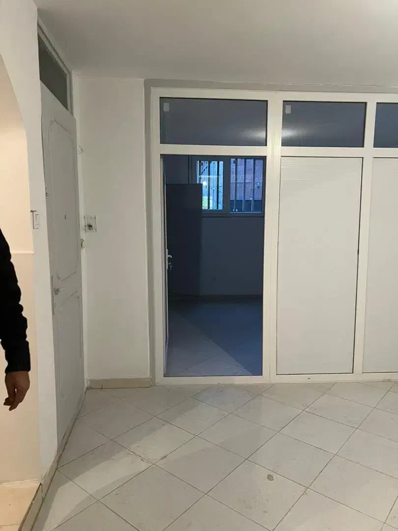 اجاره آپارتمان ۵۰ متری تک خواب تخلیه حیاط دار