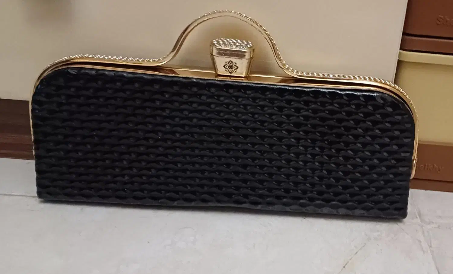 کیف مجلسی|کیف، کفش، کمربند|شاهین‌شهر, شهرک گلدیس|دیوار